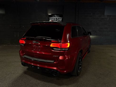 Used 2015 Jeep Grand Cherokee SRT AWD/4WD image 6