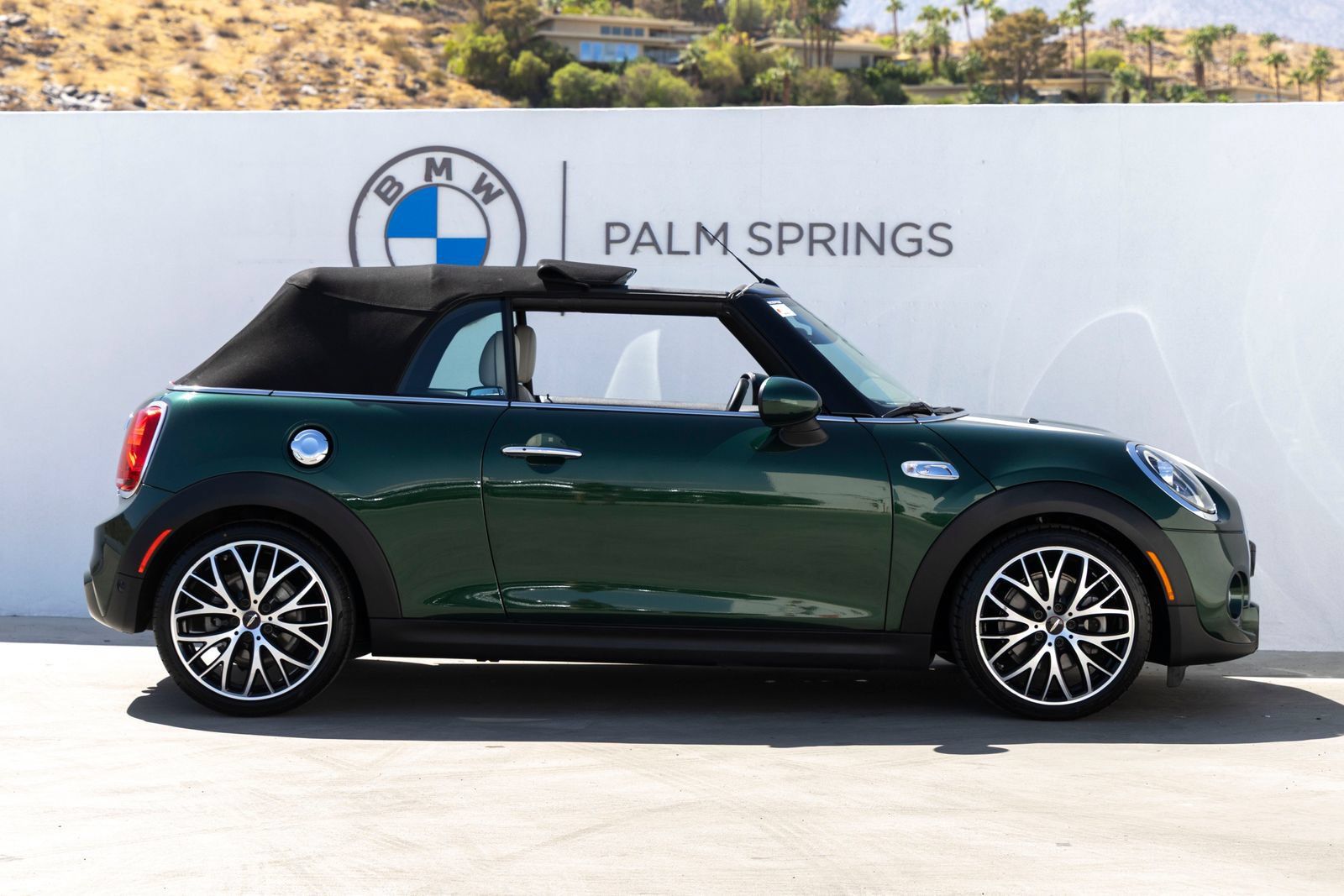 Used 2019 MINI Cooper S FWD image 5