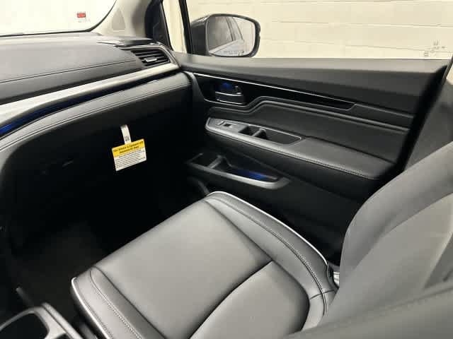 New 2027 Honda Odyssey Touring image 13