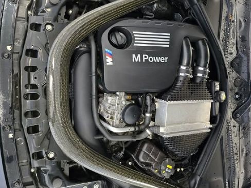 Used 2017 BMW M3 image 10