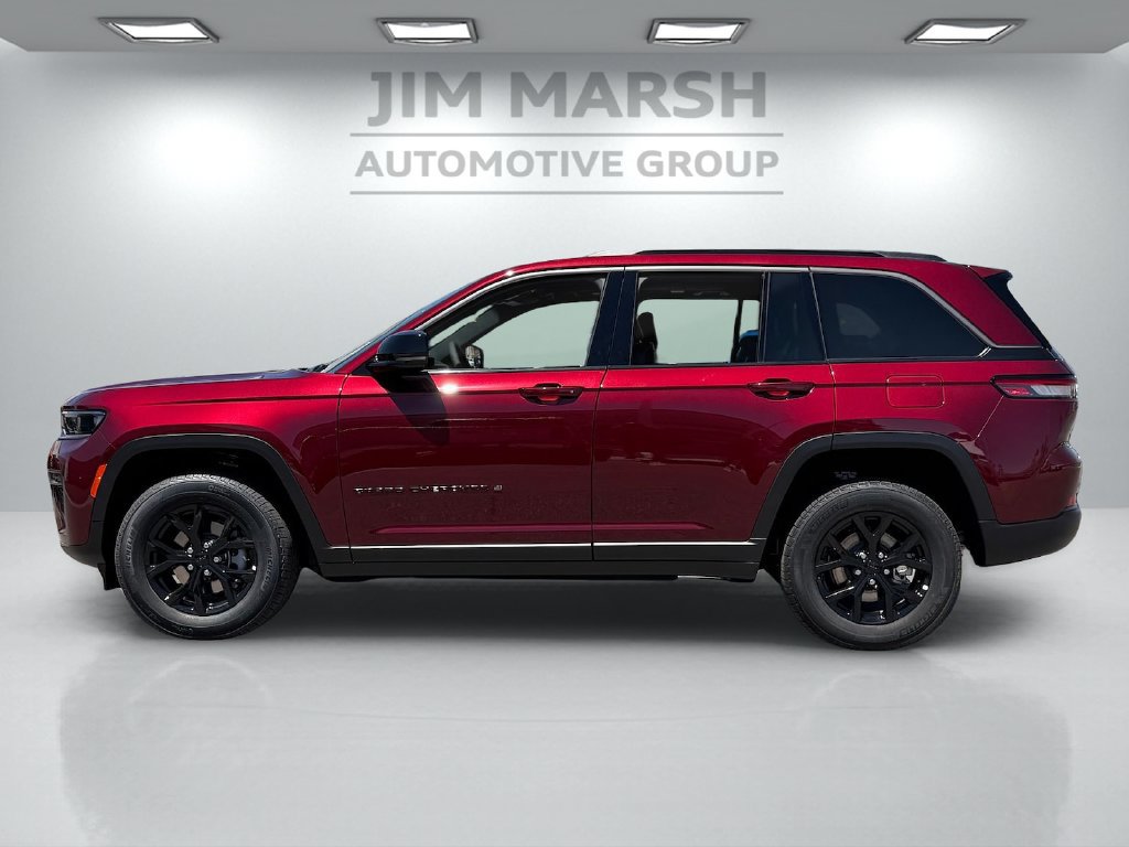 New 2026 Jeep Grand Cherokee Altitude AWD/4WD image 3