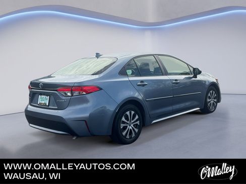 Used 2022 Toyota Corolla LE FWD image 5