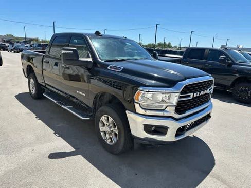 Used 2024 RAM 2500 Big Horn AWD/4WD image 19