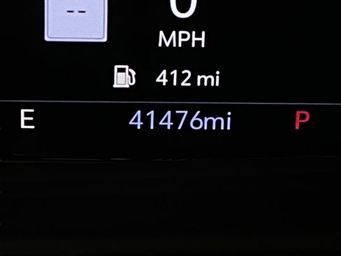 Used 2021 GMC Yukon XL Denali image 18