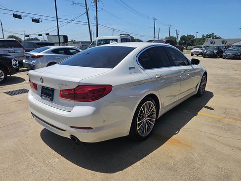 Used 2018 BMW 530e w/ Premium Package 2 RWD image 7