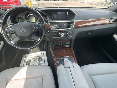 Used 2011 Mercedes-Benz E 350 Sedan image 16