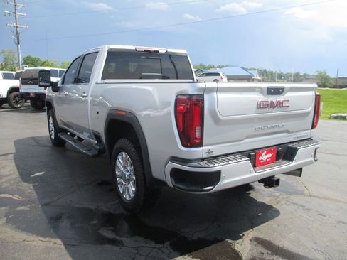 Used 2022 GMC Sierra 2500 Denali AWD/4WD image 9