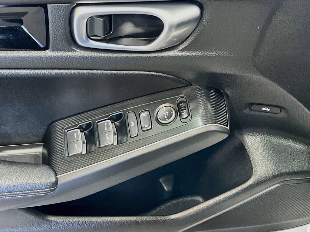 Used 2024 Honda Civic Touring image 18
