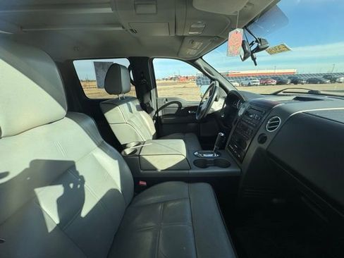 Used 2006 Lincoln Mark LT 4x4 image 7