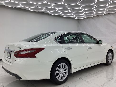 Used 2018 Nissan Altima 2.5 S w/ S Convenience Package FWD image 12