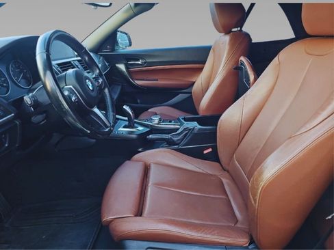 Used 2015 BMW M235i Convertible image 5