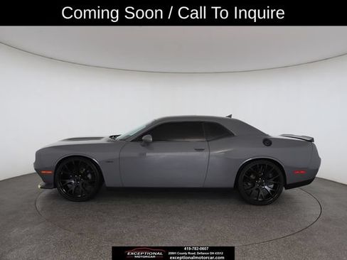 Used 2019 Dodge Challenger R/T w/ Blacktop Package RWD image 7
