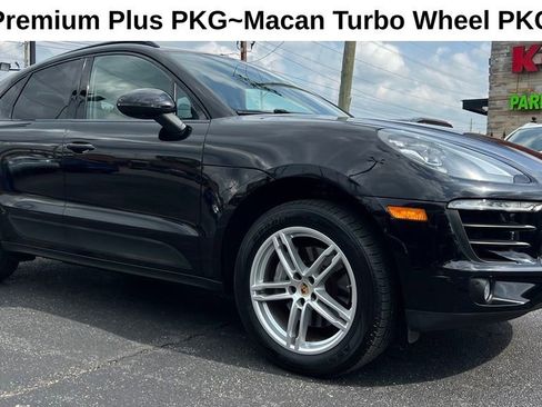 Used 2017 Porsche Macan AWD/4WD image 10