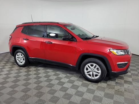 Used 2018 Jeep Compass Sport FWD image 11