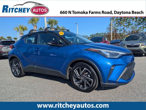 Used 2021 Toyota C-HR Limited image 1