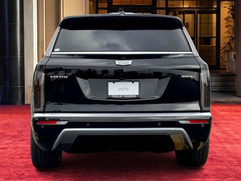 New 2026 Cadillac Vistiq Premium Luxury image 5