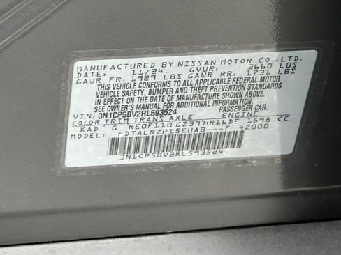 Certified 2024 Nissan Kicks S image 33