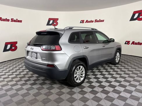 Used 2020 Jeep Cherokee Latitude FWD image 7