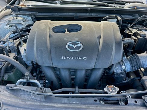 Used 2019 MAZDA MAZDA3 w/Preferred Pkg image 33