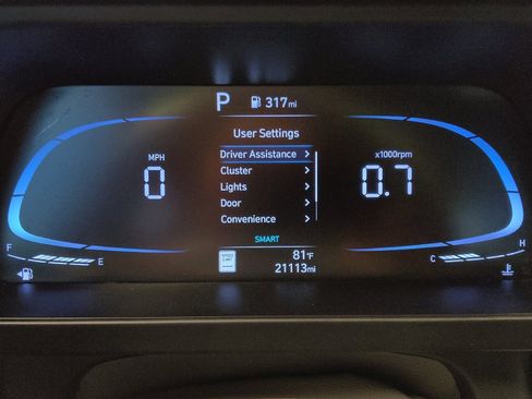 Used 2025 Hyundai Elantra Sport FWD image 23