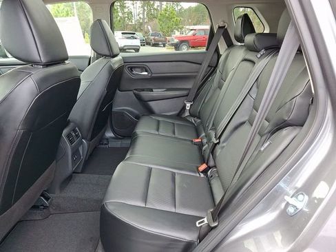 New 2026 Nissan Rogue SV image 8