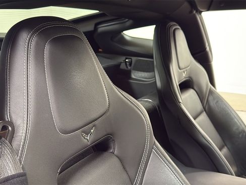Used 2019 Chevrolet Corvette Grand Sport image 18