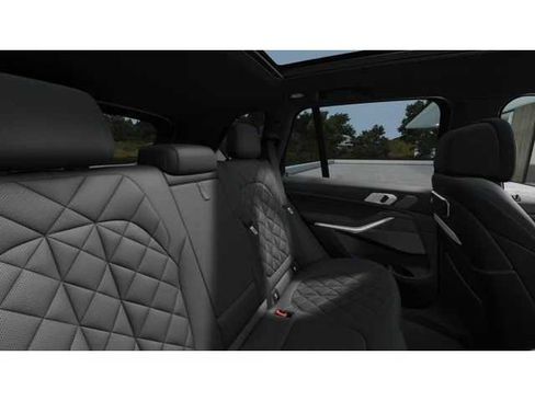 New 2026 BMW X5 xDrive40i AWD/4WD image 12
