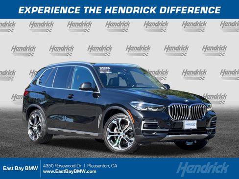 Used 2023 BMW X5 xDrive40i w/ Premium Package AWD/4WD image 1
