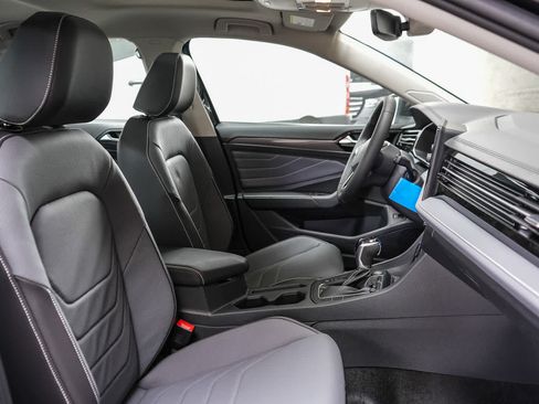 New 2026 Volkswagen Jetta SEL FWD image 18
