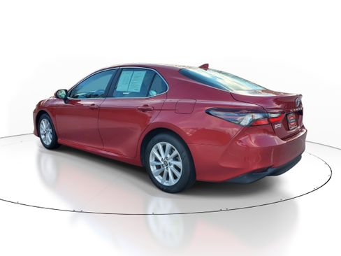Certified 2023 Toyota Camry LE image 4