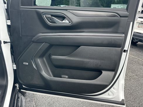 Used 2023 Chevrolet Tahoe RST w/ Sport Performance Package RWD image 15