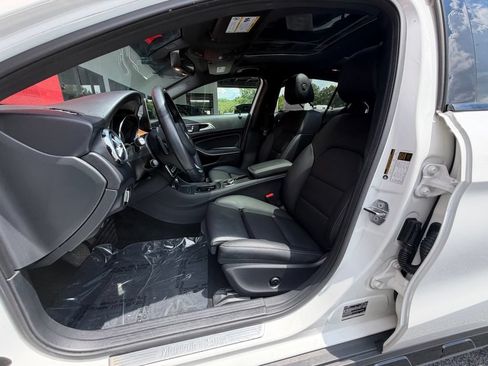 Used 2019 Mercedes-Benz GLA 250 4MATIC image 27