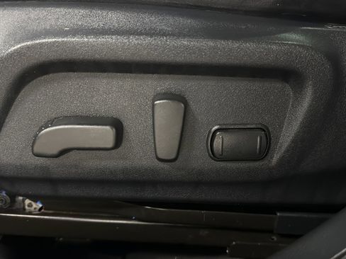 Used 2019 Subaru Outback 2.5i Limited image 17