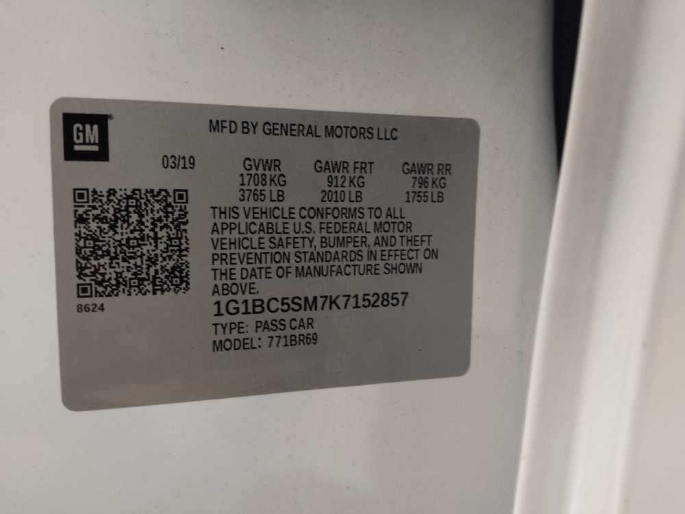 Used 2019 Chevrolet Cruze LS w/ LS Convenience Package FWD image 33