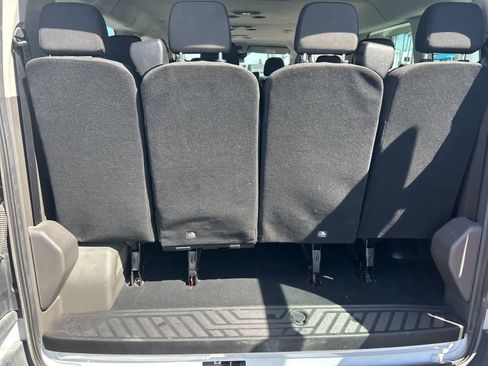 Used 2023 Ford Transit 350 XLT image 29