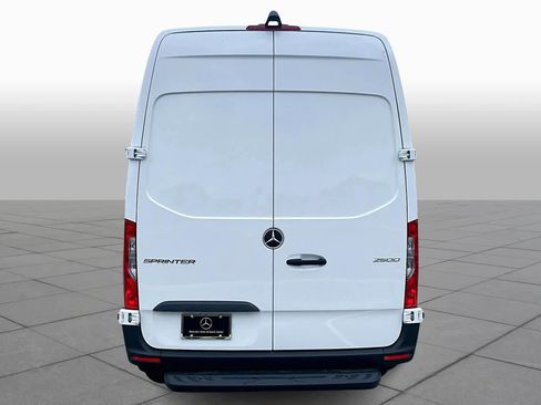 New 2026 Mercedes-Benz Sprinter 2500 image 4