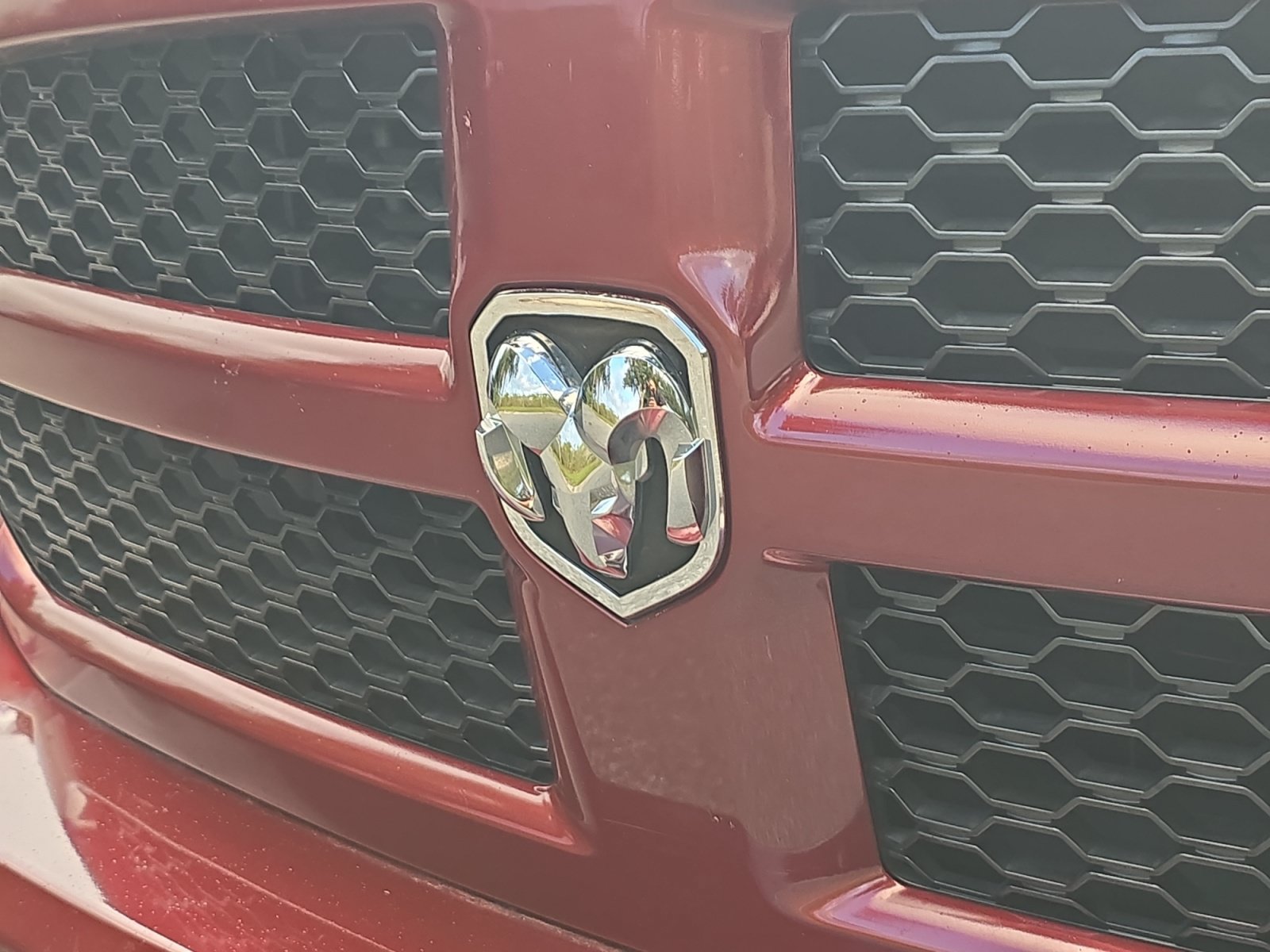 Used 2018 RAM 1500 Express w/ Express Value Package AWD/4WD image 29