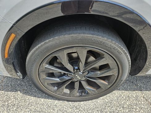 Used 2023 Kia Sorento SX FWD image 7