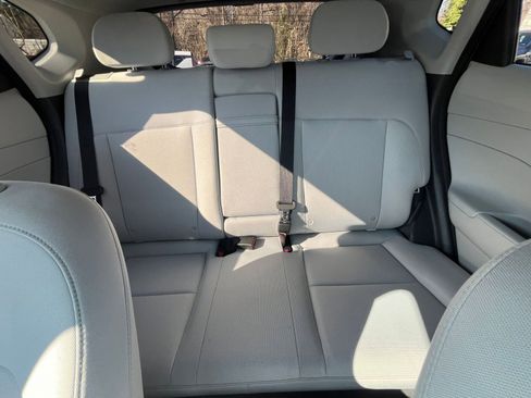 Used 2025 Hyundai Kona SEL image 32