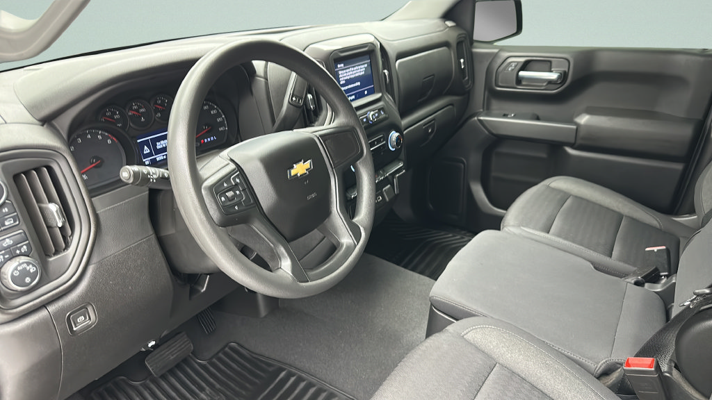 Used 2023 Chevrolet Silverado 1500 Custom AWD/4WD image 12