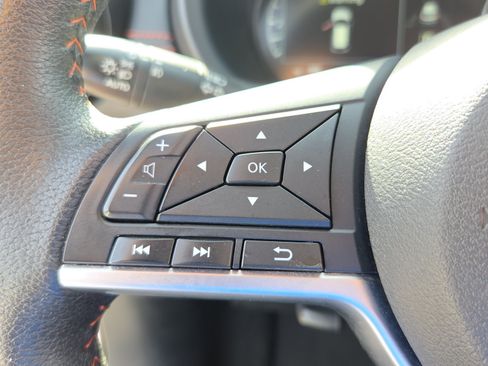 Used 2024 Nissan Kicks SR FWD image 24