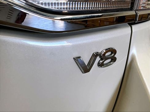 Used 2019 Toyota Land Cruiser AWD/4WD image 11