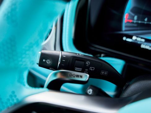 Used 2025 Mercedes-Benz G 63 AMG 4MATIC image 69