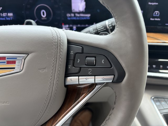 Used 2024 Cadillac Escalade Sport Platinum w/ LPO, ONYX Package AWD/4WD image 28