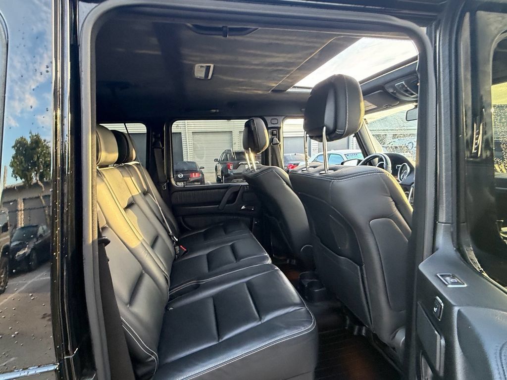 Used 2013 Mercedes-Benz G 63 AMG 4MATIC image 17