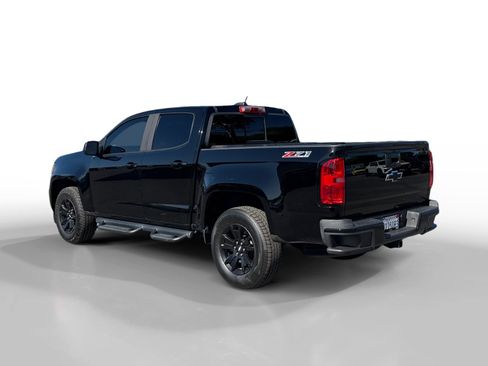 Used 2016 Chevrolet Colorado Z71 w/ Z71 Midnight Edition AWD/4WD image 3