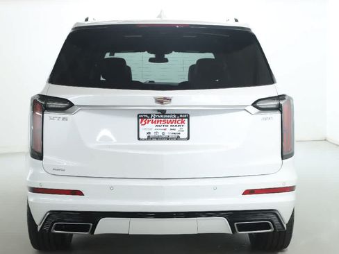 Used 2025 Cadillac XT6 Sport AWD/4WD image 44