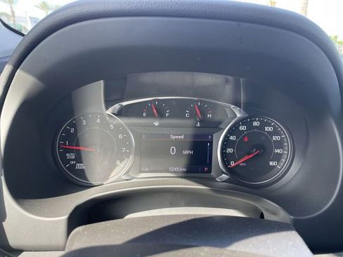 Used 2023 GMC Terrain SLT FWD image 11