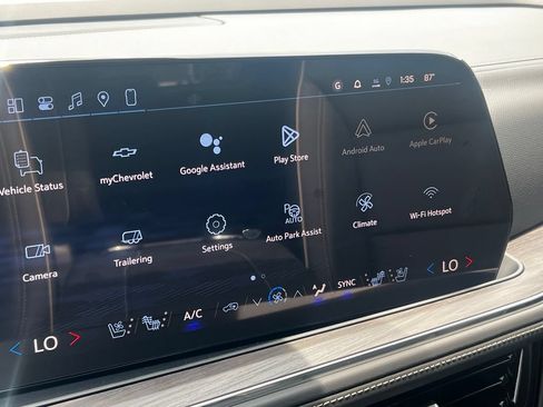 New 2026 Chevrolet Tahoe Premier AWD/4WD image 8