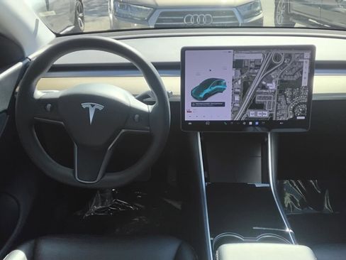 Used 2021 Tesla Model Y Long Range image 20